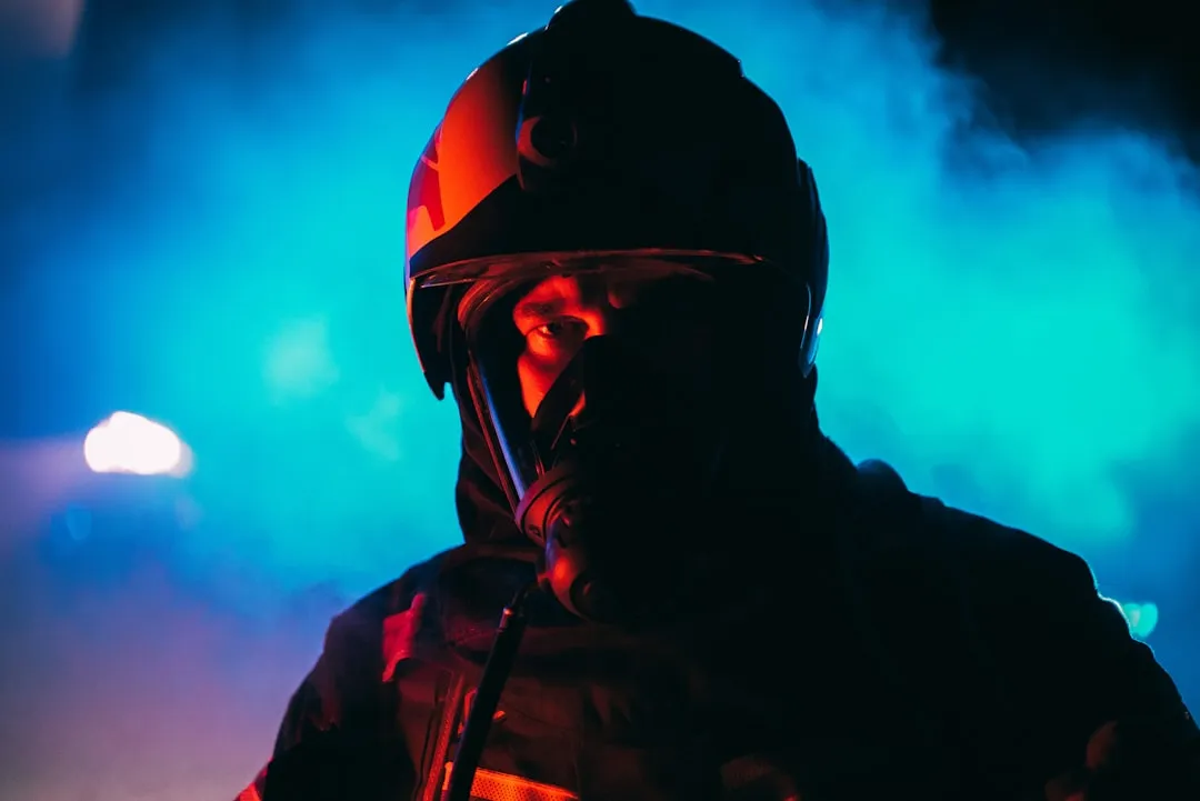 中小学营养餐配送方案对比：自营厨房与中央厨房模式分析